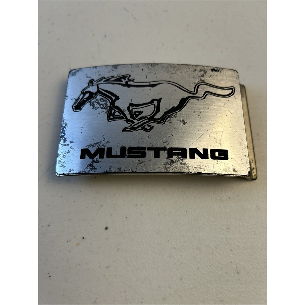 Ford Mustang‎ Ponies V-8 Car Flathead Logo Enblem 90s Vtg Belt Buckle